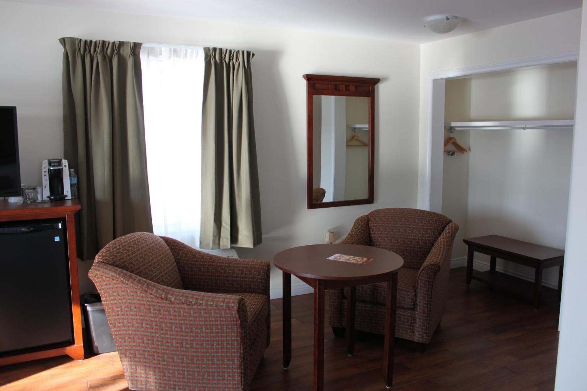 Lanes Riverhouse Inn & Cottages Montague 部屋 写真