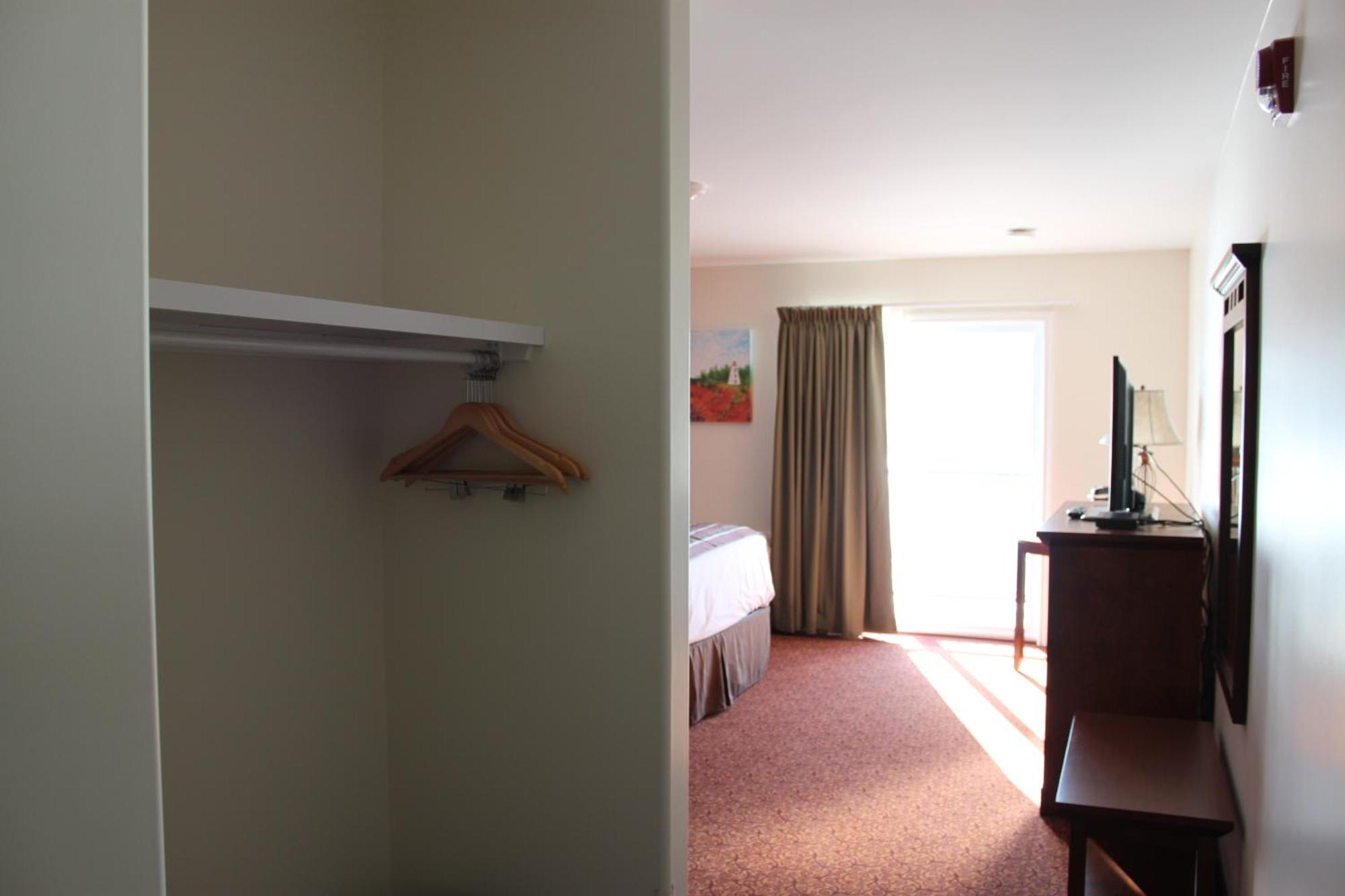 Lanes Riverhouse Inn & Cottages Montague 部屋 写真