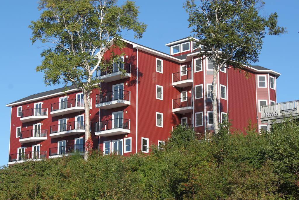 Lanes Riverhouse Inn & Cottages Montague エクステリア 写真